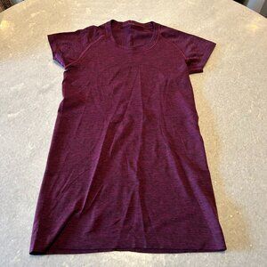 Lululemon Swiftly Tech Short Sleeve Shirt Hip Length Purple 4